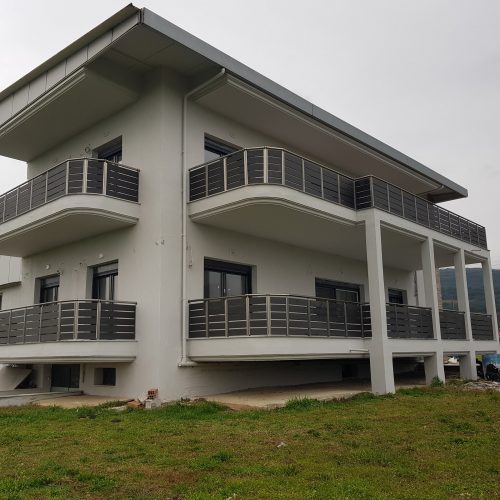 Επαγγελματικά γραφεία Λαγυνά